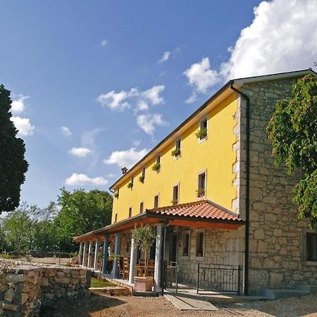 Villa Calussovo Ripenda Kras Esterno foto