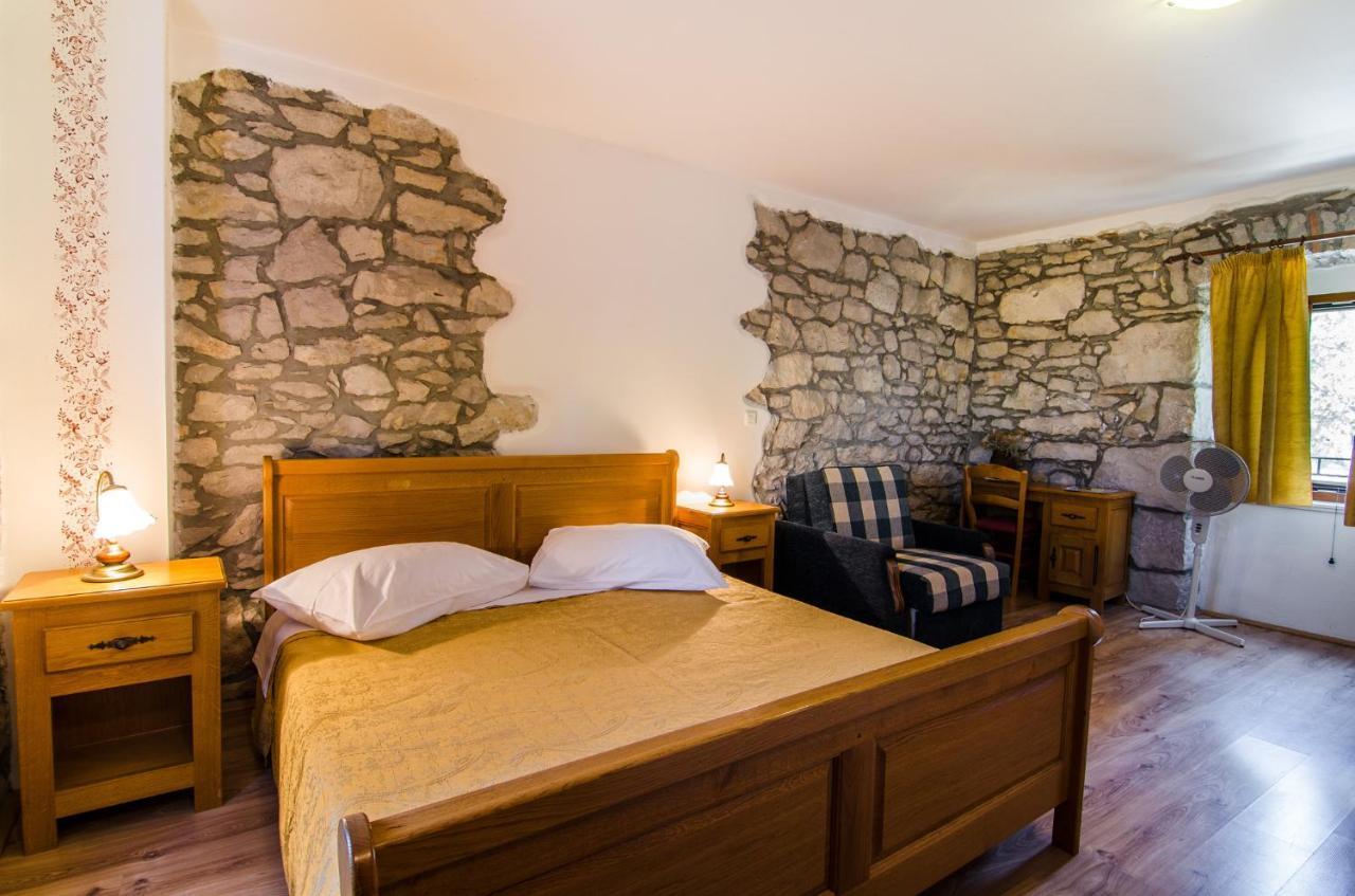 Villa Calussovo Ripenda Kras Esterno foto