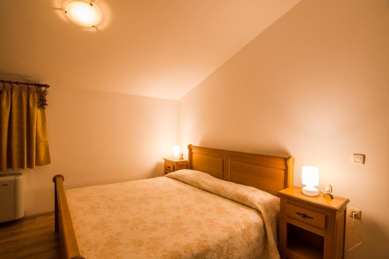 Villa Calussovo Ripenda Kras Esterno foto