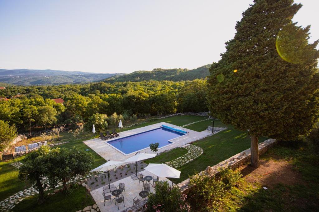 Villa Calussovo Ripenda Kras Esterno foto
