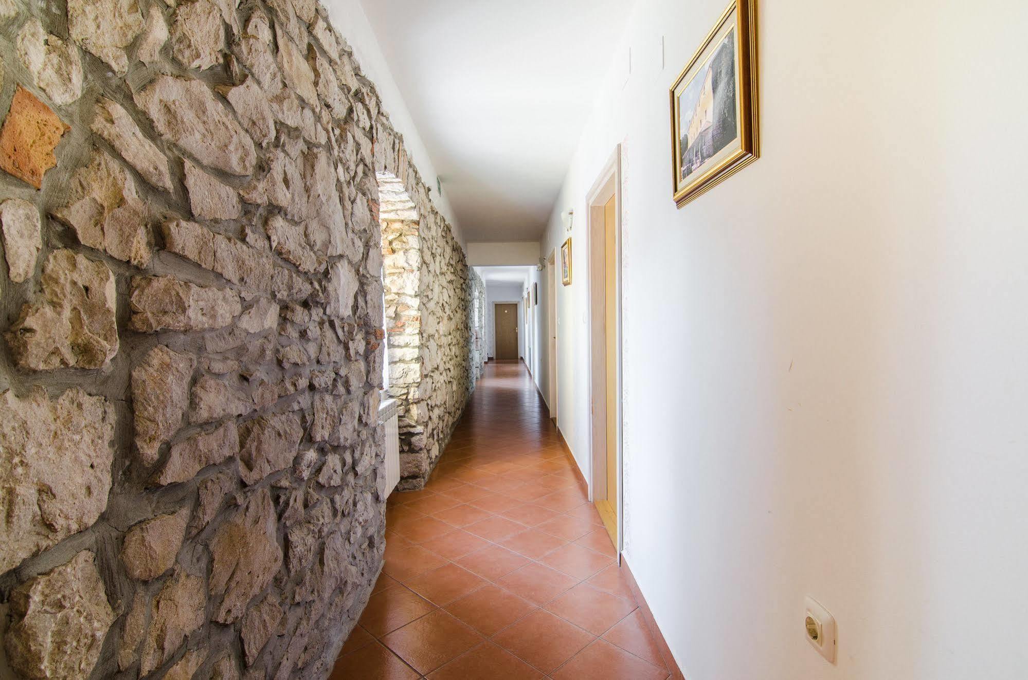 Villa Calussovo Ripenda Kras Esterno foto